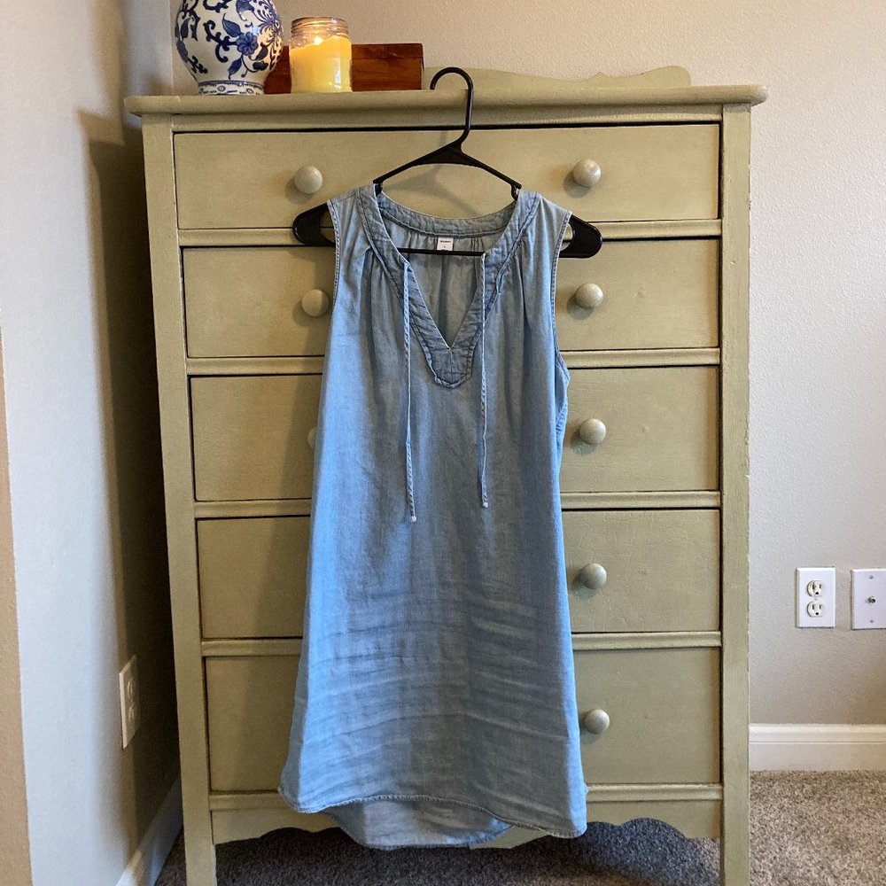 Sleeveless Tunic Dress